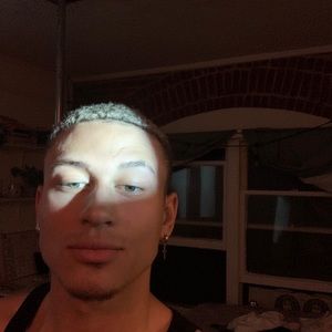 Meet your Posher, Sean